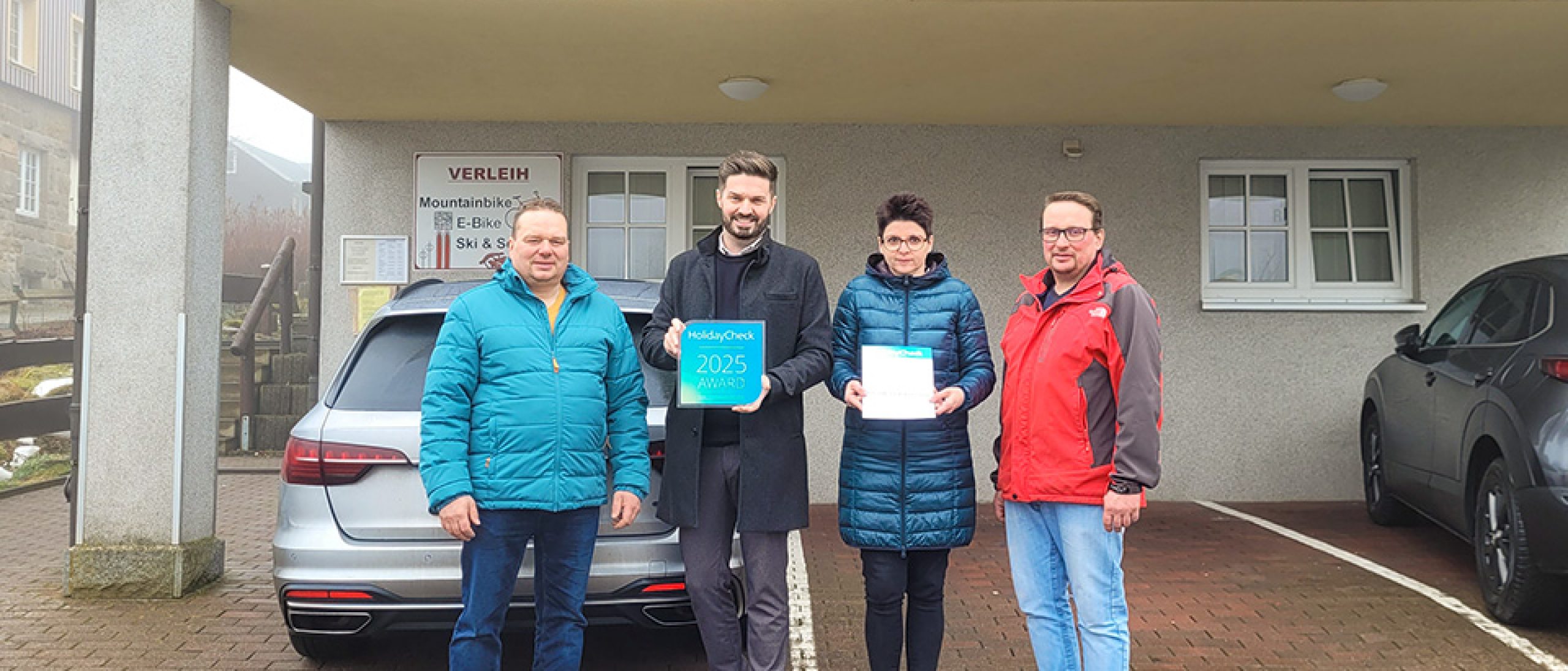 Unser team erhält den HolidayCheck Award 2025.